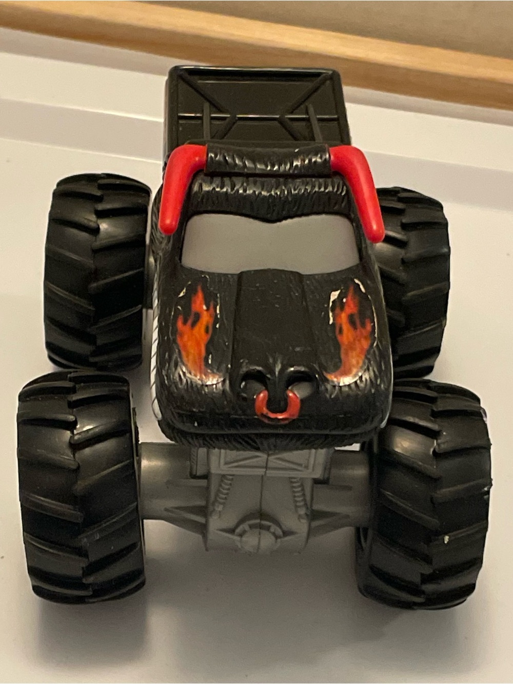 El Toro Loco Monster Truck Toy car